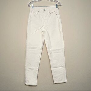 American Eagle Women’s Mom Straight Jean Corduroy Ivory White Pants Size 4 Reg‎